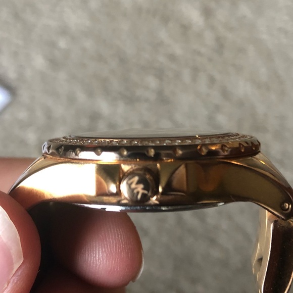Michael Kors Gold Watch - Picture 5 of 5